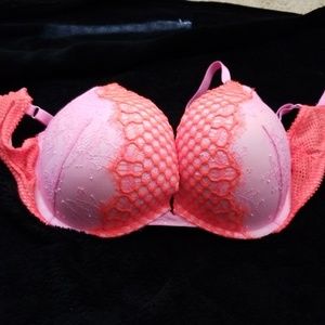 Victoria Secret Bombshell 38C